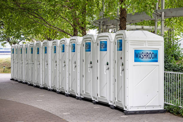 Best Portable restroom trailer rental  in Woodland, WA